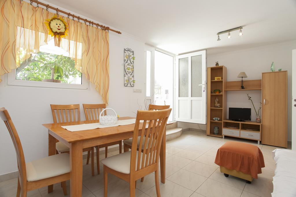 Guest House Mara Vela Luka Luaran gambar