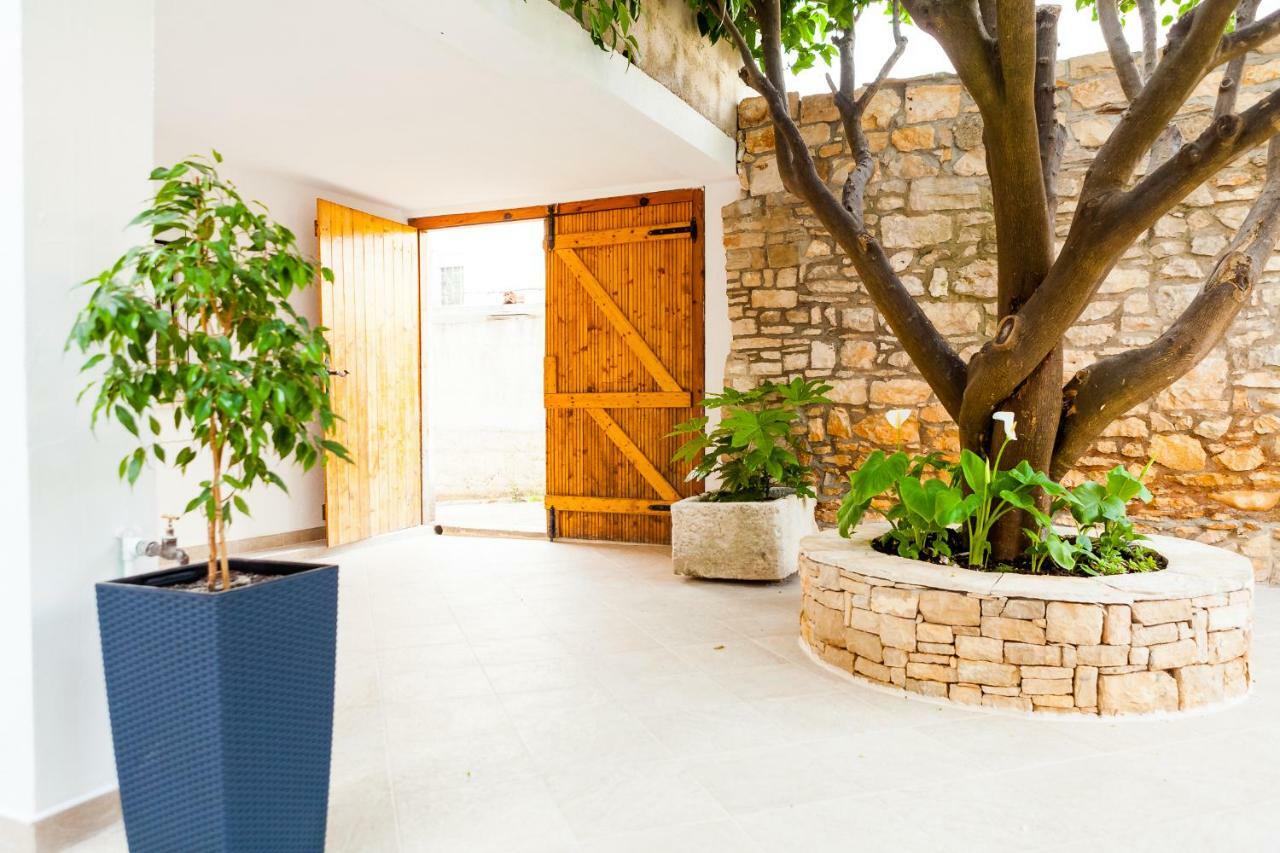 Guest House Mara Vela Luka Luaran gambar